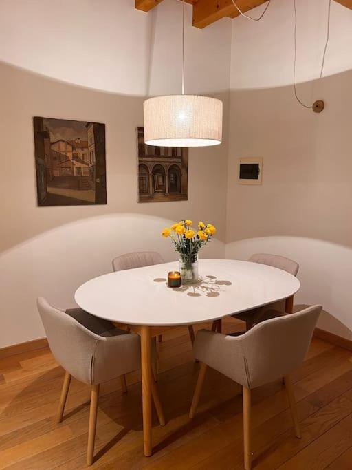 Il Bacio Apartment โกโม ภายนอก รูปภาพ