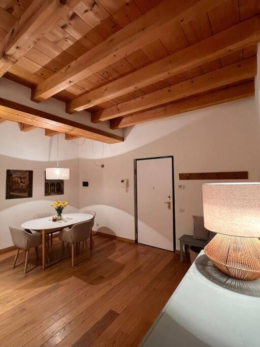 Il Bacio Apartment โกโม ภายนอก รูปภาพ