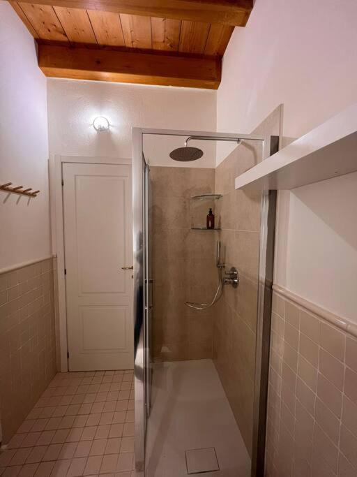 Il Bacio Apartment โกโม ภายนอก รูปภาพ